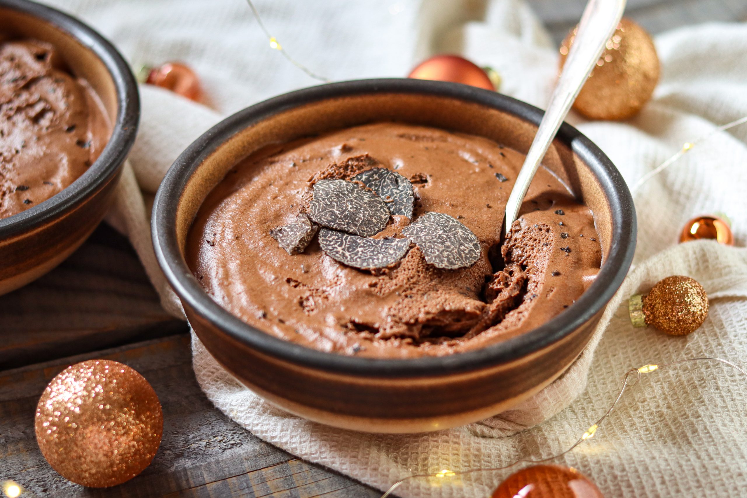 Mousse au chocolat à la truffe noire – En cuisine !